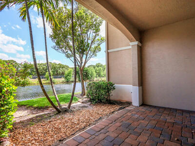 4505 Artesa Way S, Palm Beach Gardens, FL 33418