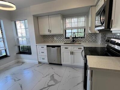 13501 Fountain View Boulevard, Wellington, FL 33414