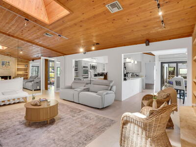 2903 Banyan Boulevard Circle NW, Boca Raton, FL 33431