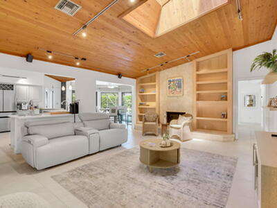 2903 Banyan Boulevard Circle NW, Boca Raton, FL 33431