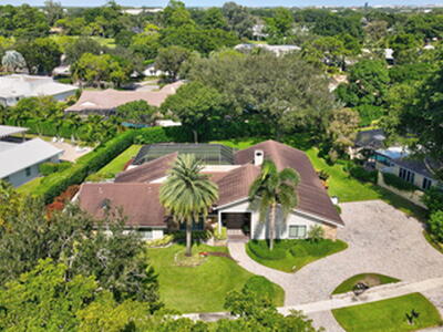 2903 Banyan Boulevard Circle NW, Boca Raton, FL 33431