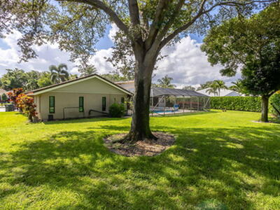 2903 Banyan Boulevard Circle NW, Boca Raton, FL 33431