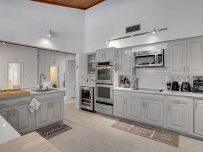 2903 Banyan Boulevard Circle NW, Boca Raton, FL 33431