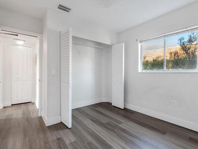 1410 S Federal Highway, Lake Worth Beach, FL 33460