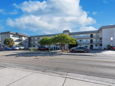 1410 S Federal Highway, Lake Worth Beach, FL 33460