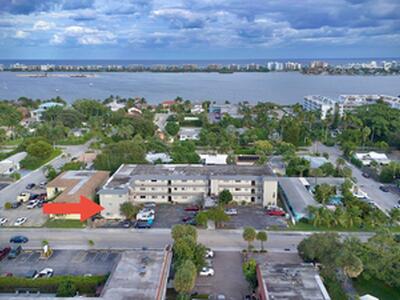 1410 S Federal Highway, Lake Worth Beach, FL 33460