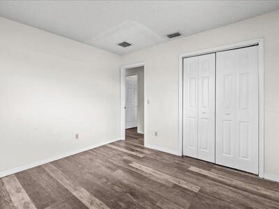 1297 SE Floresta Drive, Port Saint Lucie, FL 34983