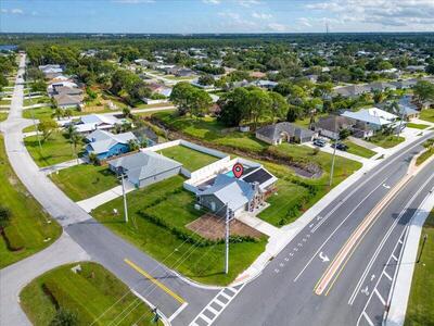 1297 SE Floresta Drive, Port Saint Lucie, FL 34983