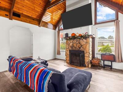 1297 SE Floresta Drive, Port Saint Lucie, FL 34983