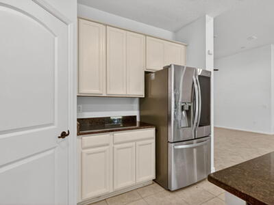 2802 SW Ann Arbor Road, Port Saint Lucie, FL 34953