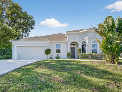 2802 SW Ann Arbor Road, Port Saint Lucie, FL 34953
