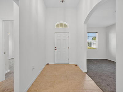 2802 SW Ann Arbor Road, Port Saint Lucie, FL 34953