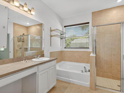 2802 SW Ann Arbor Road, Port Saint Lucie, FL 34953