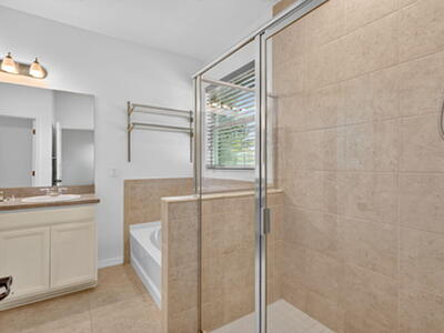 2802 SW Ann Arbor Road, Port Saint Lucie, FL 34953