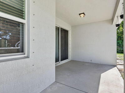 2802 SW Ann Arbor Road, Port Saint Lucie, FL 34953