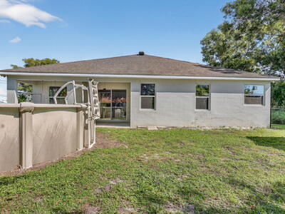 2802 SW Ann Arbor Road, Port Saint Lucie, FL 34953