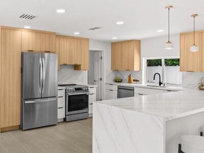 608 SE 2nd Avenue Avenue