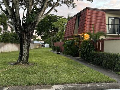 West Palm Beach, FL 33406