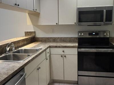 West Palm Beach, FL 33406