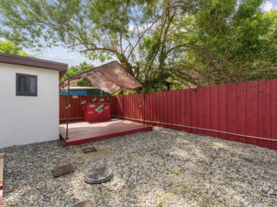 1204 NW 70th Street, Miami, FL 33147