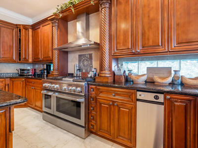 961 Banyan Drive, Delray Beach, FL 33483