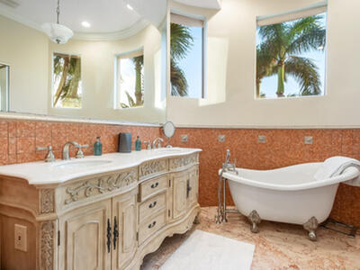 961 Banyan Drive, Delray Beach, FL 33483