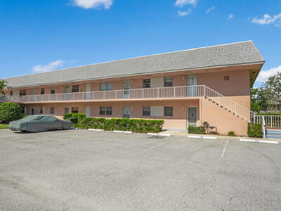 18081 SE Country Club Drive, Jupiter, FL 33469