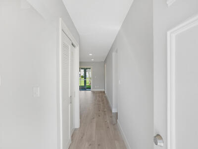 18081 SE Country Club Drive, Jupiter, FL 33469