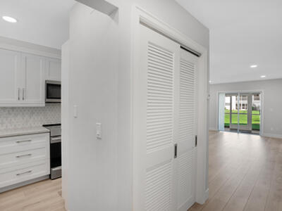 18081 SE Country Club Drive, Jupiter, FL 33469