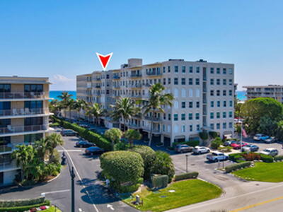 3230 S Ocean Boulevard, Palm Beach, FL 33480