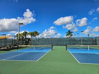 9985 SW Trumpet Tree Circle, Port Saint Lucie, FL 34987