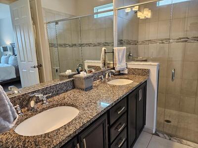 9985 SW Trumpet Tree Circle, Port Saint Lucie, FL 34987