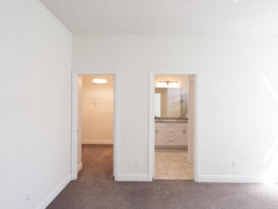 10885 SW Robbia Way, Port Saint Lucie, FL 34987