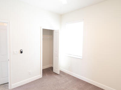 10885 SW Robbia Way, Port Saint Lucie, FL 34987