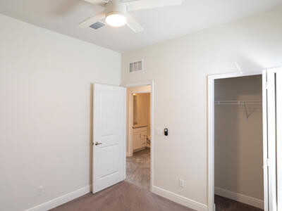 10885 SW Robbia Way, Port Saint Lucie, FL 34987