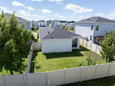 10885 SW Robbia Way, Port Saint Lucie, FL 34987