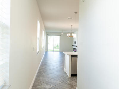 10885 SW Robbia Way, Port Saint Lucie, FL 34987