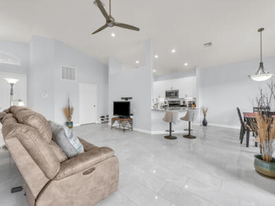 309 NW Toscane Trail Trail, Port Saint Lucie, FL 34986