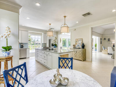 10182 SE Acorn Way, Jupiter, FL 33469