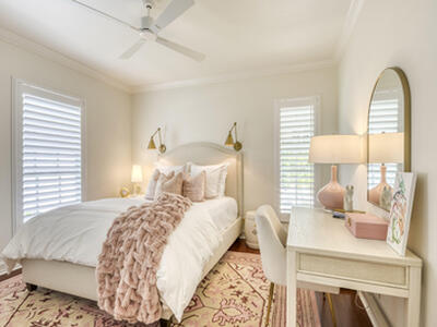 10182 SE Acorn Way, Jupiter, FL 33469