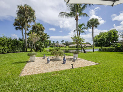 10182 SE Acorn Way, Jupiter, FL 33469