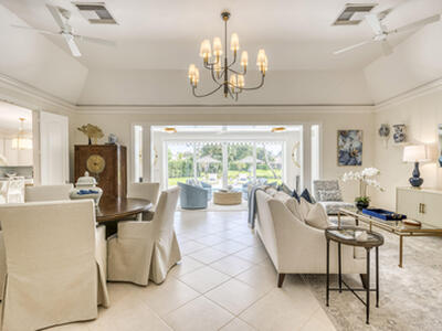 10182 SE Acorn Way, Jupiter, FL 33469