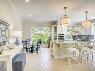 10182 SE Acorn Way, Jupiter, FL 33469