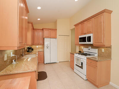 351 NW Shoreview Drive, Port Saint Lucie, FL 34986