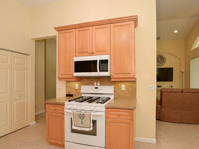 351 NW Shoreview Drive, Port Saint Lucie, FL 34986