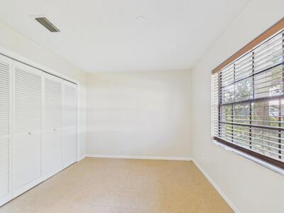 2265 44th Avenue, Vero Beach, FL 32966