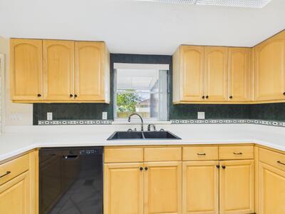 2265 44th Avenue, Vero Beach, FL 32966