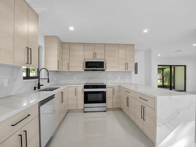 513 Lindell Boulevard, Delray Beach, FL 33444