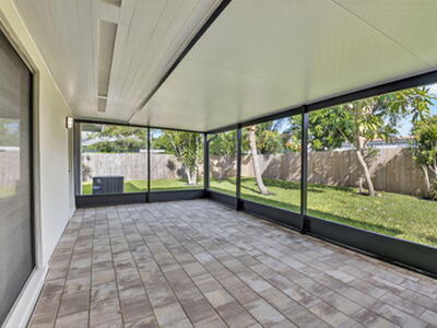 513 Lindell Boulevard, Delray Beach, FL 33444