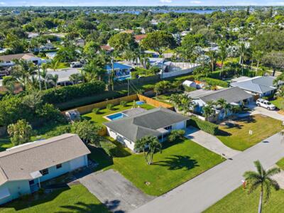 372 Franklin Road, Tequesta, FL 33469